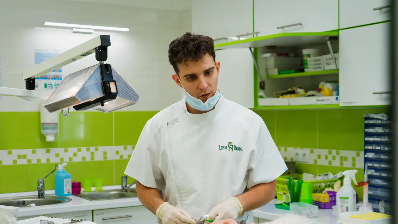 Dr. Balogh Zsombor